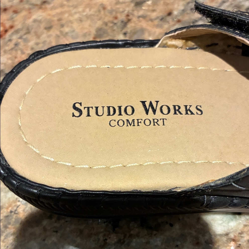 Studio Works Metallic Strappy Sandals-New never worn - Picture 2 of 3